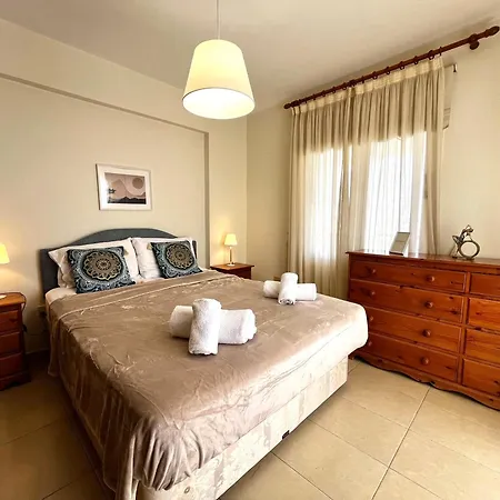 Sunny Imperial Daire *